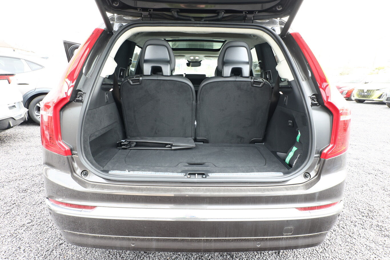 Volvo XC90 B5 AWD Ultra Bright MassageS 360° HUD Pano  102982961 10